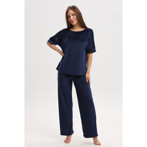 Костюм двойка женский К3130.4 велюр (р-ры: 48-62) Костюм двойка женский К3130.4 велюр (р-ры: 48-62)