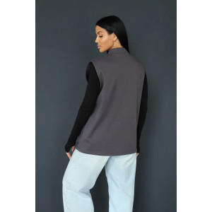 Жилет женский 2247/1 футер 3-х нитка с мехом (р-ры: 48-56) серый Жилет женский 2247/1 футер 3-х нитка с мехом (р-ры: 48-56) серый