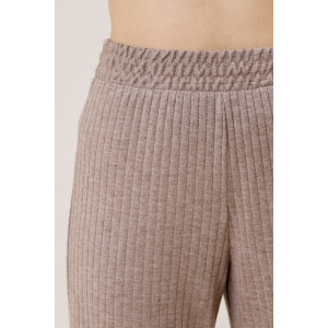 Брюки женские "Эвила-2" фактурный трикотаж (р-ры: 44-54) капучино Брюки женские "Эвила-2" фактурный трикотаж (р-ры: 44-54) капучино