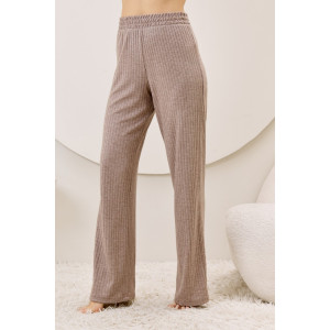 Брюки женские "Эвила-2" фактурный трикотаж (р-ры: 44-54) капучино Брюки женские "Эвила-2" фактурный трикотаж (р-ры: 44-54) капучино