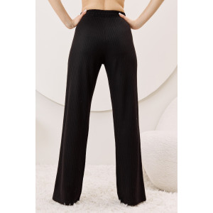 Брюки женские "Эвила-2" фактурный трикотаж (р-ры: 44-54) черный