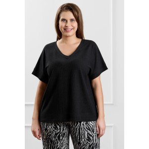Футболка женская "Элегия-2" фактурный трикотаж (р-ры: 50-60) черный Футболка женская "Элегия-2" фактурный трикотаж (р-ры: 50-60) черный