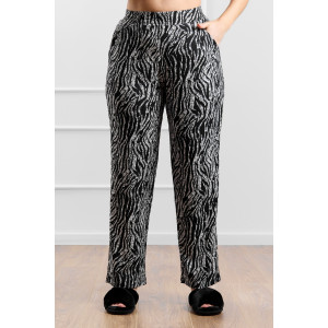 Брюки женские "Элегия-1" фактурный трикотаж (р-ры: 50-60) черный