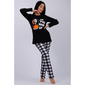 Пижама женская "Ужастики 1" футер 2-х нитка начес (р-ры: 42-52) Пижама женская "Ужастики 1" футер 2-х нитка начес (р-ры: 42-52)