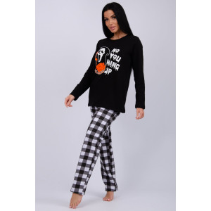 Пижама женская "Ужастики 1" футер 2-х нитка начес (р-ры: 42-52) Пижама женская "Ужастики 1" футер 2-х нитка начес (р-ры: 42-52)