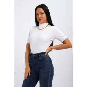 Водолазка женская №32105 рибана (р-ры: 44-58) белый Водолазка женская №32105 рибана (р-ры: 44-58) белый