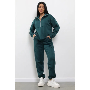 Костюм двойка женский "Ариана" 1373-2 полиэстер (р-ры: 46-60) зеленый Костюм двойка женский "Ариана" 1373-2 полиэстер (р-ры: 46-60) зеленый