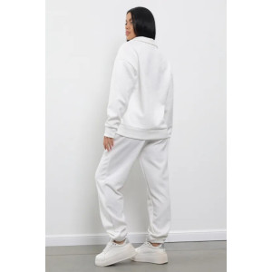 Костюм двойка женский "Ариана" 1373-1 полиэстер (р-ры: 46-60) белый Костюм двойка женский "Ариана" 1373-1 полиэстер (р-ры: 46-60) белый