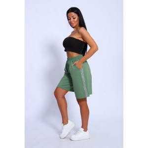 Шорты женские №35335 футер 2-х нитка (р-ры: 44-54) зеленый