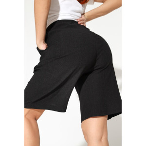 Бермуды женские М-1022 жатка (р-ры: 44-52) черный