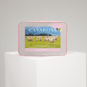 Одеяло "Мерида" меринос в сатине всесезонное Одеяло "Мерида" меринос в сатине всесезонное