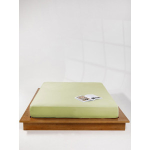 Простыня трикотажная на резинке оливковый Простыня трикотажная на резинке оливковый