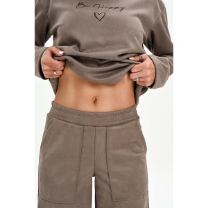 Брюки женские №058621 эко-замша (р-ры: 42-52) бежевый Брюки женские №058621 эко-замша (р-ры: 42-52) бежевый