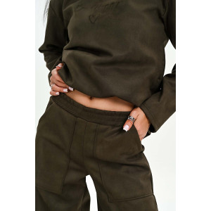 Брюки женские №058621 эко-замша (р-ры: 42-52) хаки Брюки женские №058621 эко-замша (р-ры: 42-52) хаки