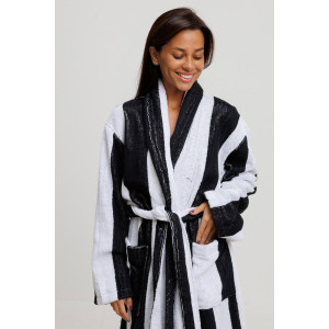 Халат женский махровый Urban Family (р-ры: 42-60) "Полоски черные" Халат женский махровый Urban Family (р-ры: 42-60) "Полоски черные"