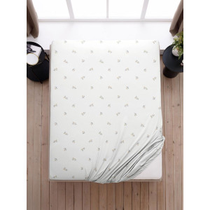 Набор простыней на резинке бязь "Мадлен" осн. Набор простыней на резинке бязь "Мадлен" осн.