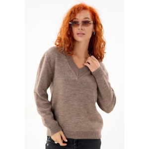 Джемпер женский "Моника К" вязаное полотно (р-ры: 44-62) темно-коричневый Джемпер женский "Моника К" вязаное полотно (р-ры: 44-62) темно-коричневый