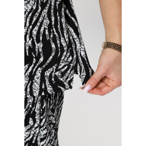 Костюм двойка женский М-1042 жатка (р-ры: 46-56) зебра черно-белая