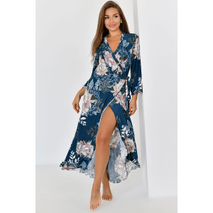 Халат женский "Матушка" масло (последний размер) бежевый 52,66 Халат женский "Матушка" масло (последний размер) бежевый 52,66