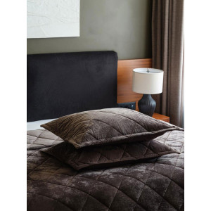 Покрывало стеганое велюр "Potting Soil" Покрывало стеганое велюр "Potting Soil"