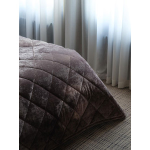 Покрывало стеганое велюр "Potting Soil" Покрывало стеганое велюр "Potting Soil"