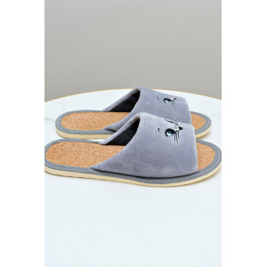 Тапки женские "Lepilov" арт. 130п велюр + пробка (р-ры: 36-42) сер. вел. кот. мульт. Тапки женские "Lepilov" арт. 130п велюр + пробка (р-ры: 36-42) сер. вел. кот. мульт.