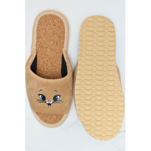 Тапки женские "Lepilov" арт. 130п велюр + пробка (р-ры: 36-42) беж. вел. кот. мульт. Тапки женские "Lepilov" арт. 130п велюр + пробка (р-ры: 36-42) беж. вел. кот. мульт.