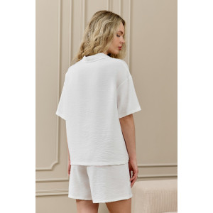 Шорты женские "Ясмина-5" фактурное полотно (р-ры: 44-54) белый Шорты женские "Ясмина-5" фактурное полотно (р-ры: 44-54) белый
