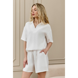 Шорты женские "Ясмина-5" фактурное полотно (р-ры: 44-54) белый Шорты женские "Ясмина-5" фактурное полотно (р-ры: 44-54) белый