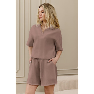 Шорты женские "Ясмина-5" фактурное полотно (р-ры: 44-54) какао Шорты женские "Ясмина-5" фактурное полотно (р-ры: 44-54) какао