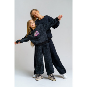 Костюм двойка женский 983 футер 3-х нитка с начёсом пенье (р-ры: 44-54) черный винтаж Костюм двойка женский 983 футер 3-х нитка с начёсом пенье (р-ры: 44-54) черный винтаж