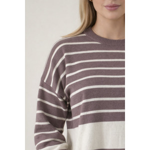 Джемпер женский №0623 вязаный трикотаж (р-ры: 42-50) молочный-бежевая полоса