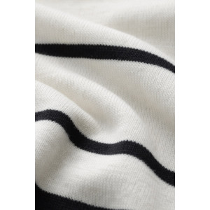 Джемпер женский №0623 вязаный трикотаж (р-ры: 42-50) молочный-черная полоса