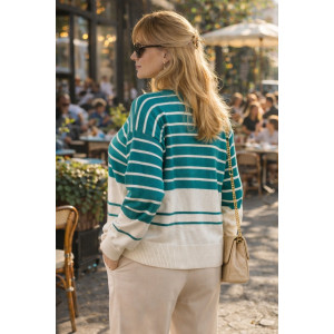 Джемпер женский №0623 вязаный трикотаж (р-ры: 42-50) молочный-зеленая полоса