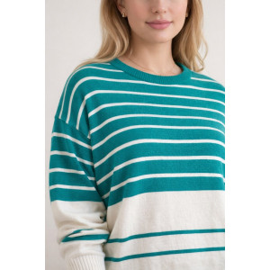 Джемпер женский №0623 вязаный трикотаж (р-ры: 42-50) молочный-зеленая полоса