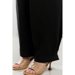 Брюки женские "Асель-3" фактурное полотно (р-ры: 44-54) черный