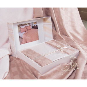 Постельное белье сатин "Виктория" в подарочной коробке