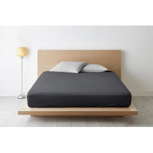 Простыня на резинке поплин графит 