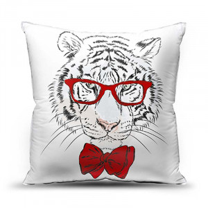 Подушка декоративная с фотопечатью "Тигр джентельмен"