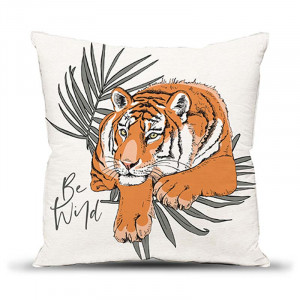 Подушка декоративная с фотопечатью "Дикий тигр"